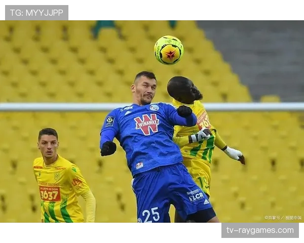 里昂各项赛事13连胜，客场挑战斯特拉斯堡欲延续纪录